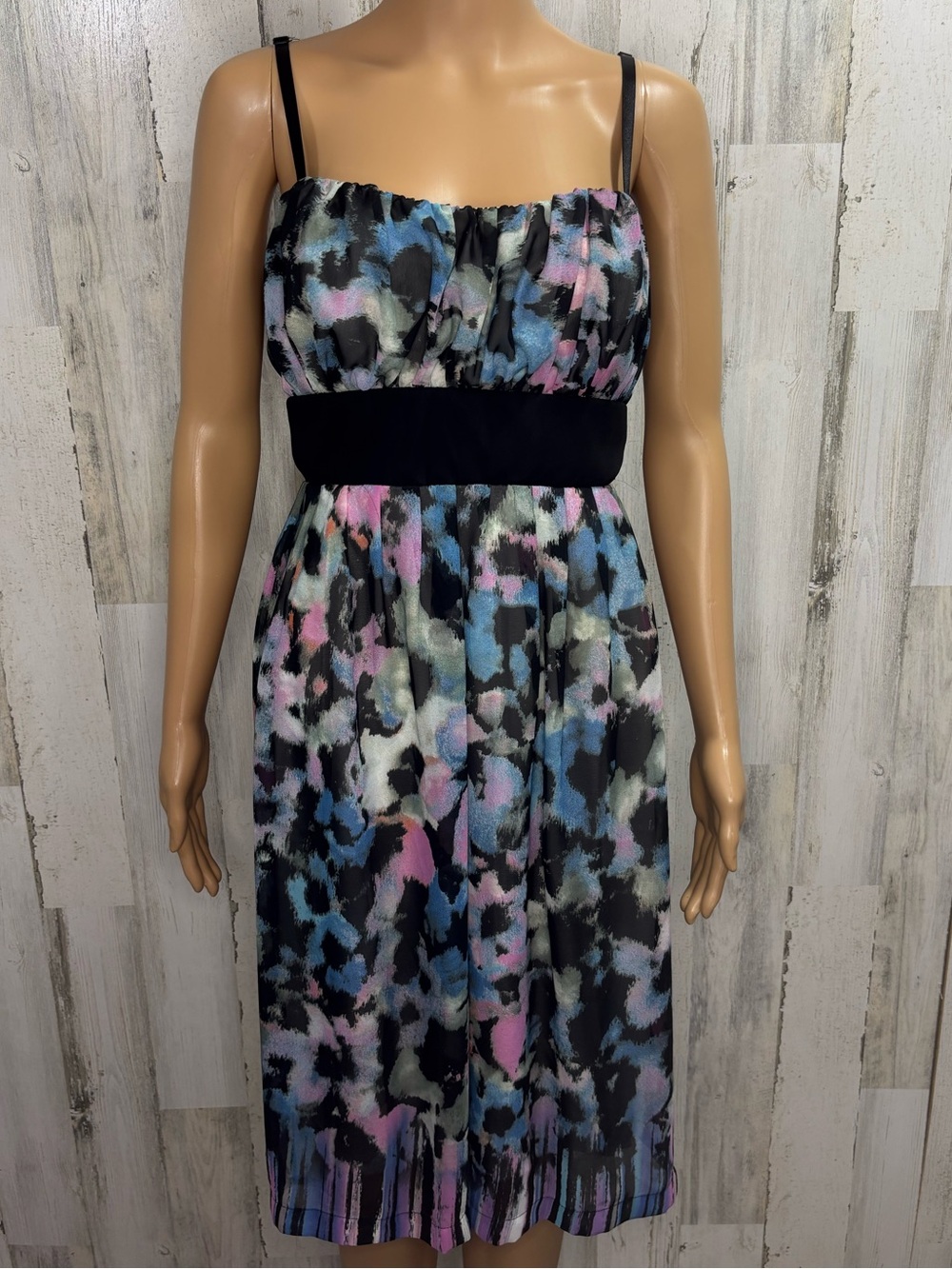 Dressbarn Sleeveless Watercolor Smocked Back Midi Dress - Picture 1 of 10